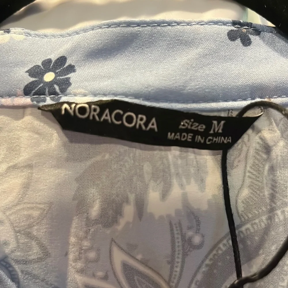 Noracora BoHo dress Blue floral print/ half button down.Size:M Loose fit. NWT - Picture 7 of 9